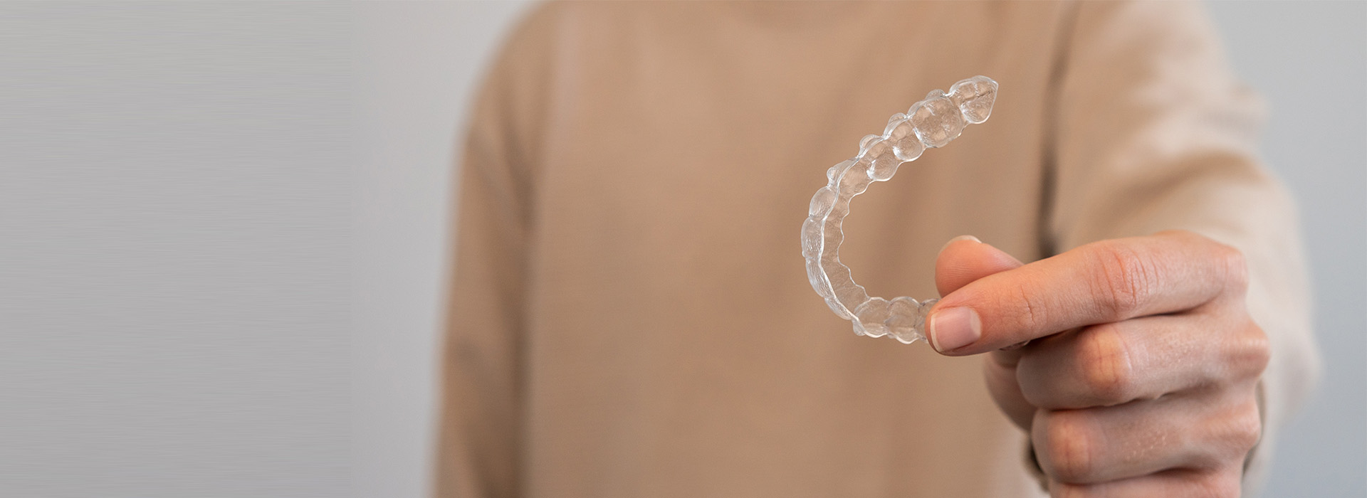 Drs. Kenneth   Robin Rawlinson, LLC | Root Canals, Invisalign reg  and Crowns