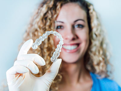 Drs. Kenneth   Robin Rawlinson, LLC | Periodontal Treatment, Teeth Whitening and Veneers