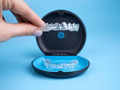 Drs. Kenneth   Robin Rawlinson, LLC | Dental Bridges, Teeth Whitening and Extractions