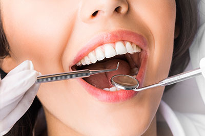 Drs. Kenneth   Robin Rawlinson, LLC | Oral Exams, Invisalign reg  and Dental Bridges