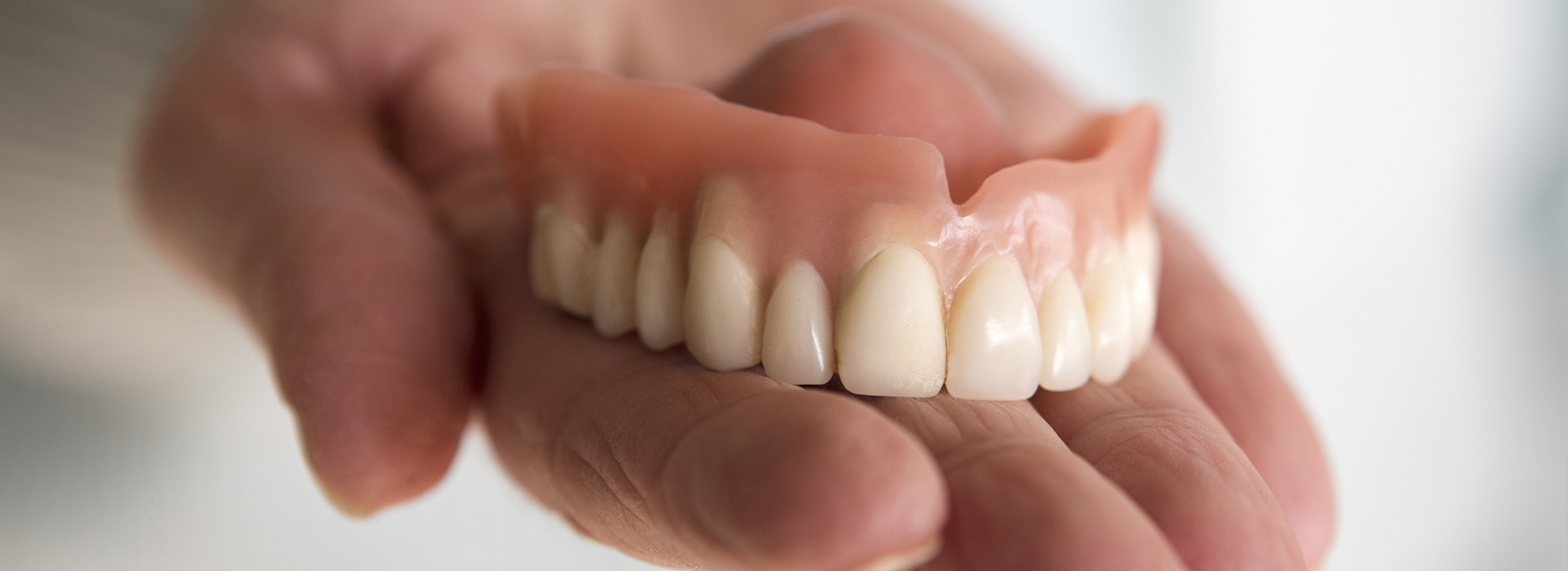 Drs. Kenneth   Robin Rawlinson, LLC | Teeth Whitening, Sleep Apnea and Dental Fillings
