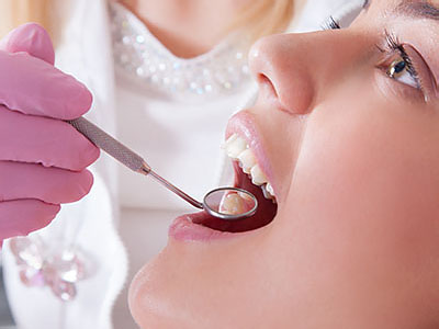 Drs. Kenneth   Robin Rawlinson, LLC | Root Canals, Dentures and Preventative Program